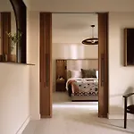 Eagles Palace - Small Luxury Of The World 5*