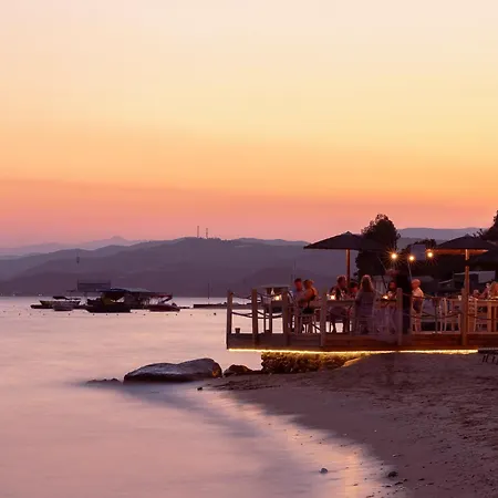 Eagles Palace - Small Luxury Of The World