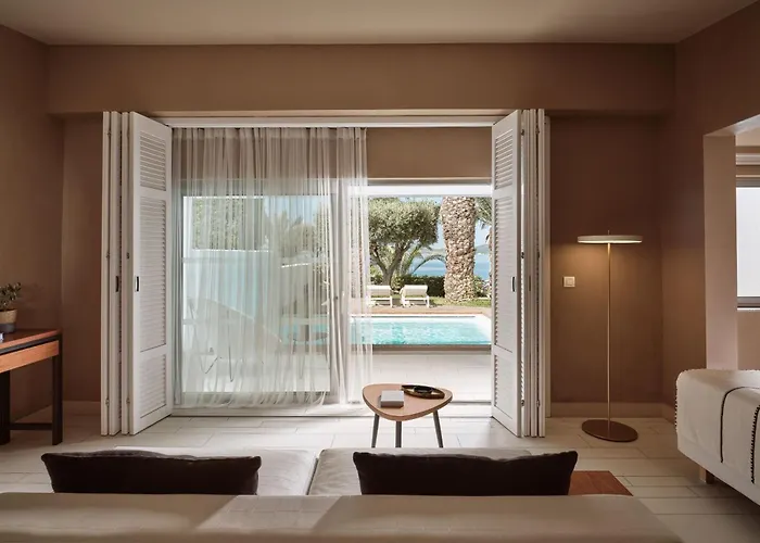 Eagles Palace - Small Luxury Of The World Hotell