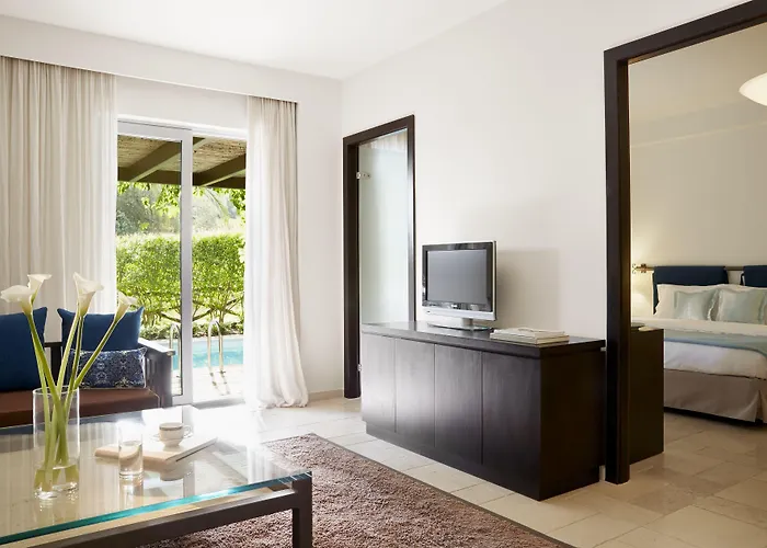 Eagles Palace - Small Luxury Of The World